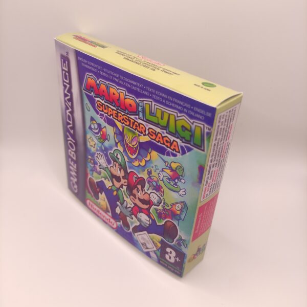 Caja Mario y Luigi Superstar Saga Lateral